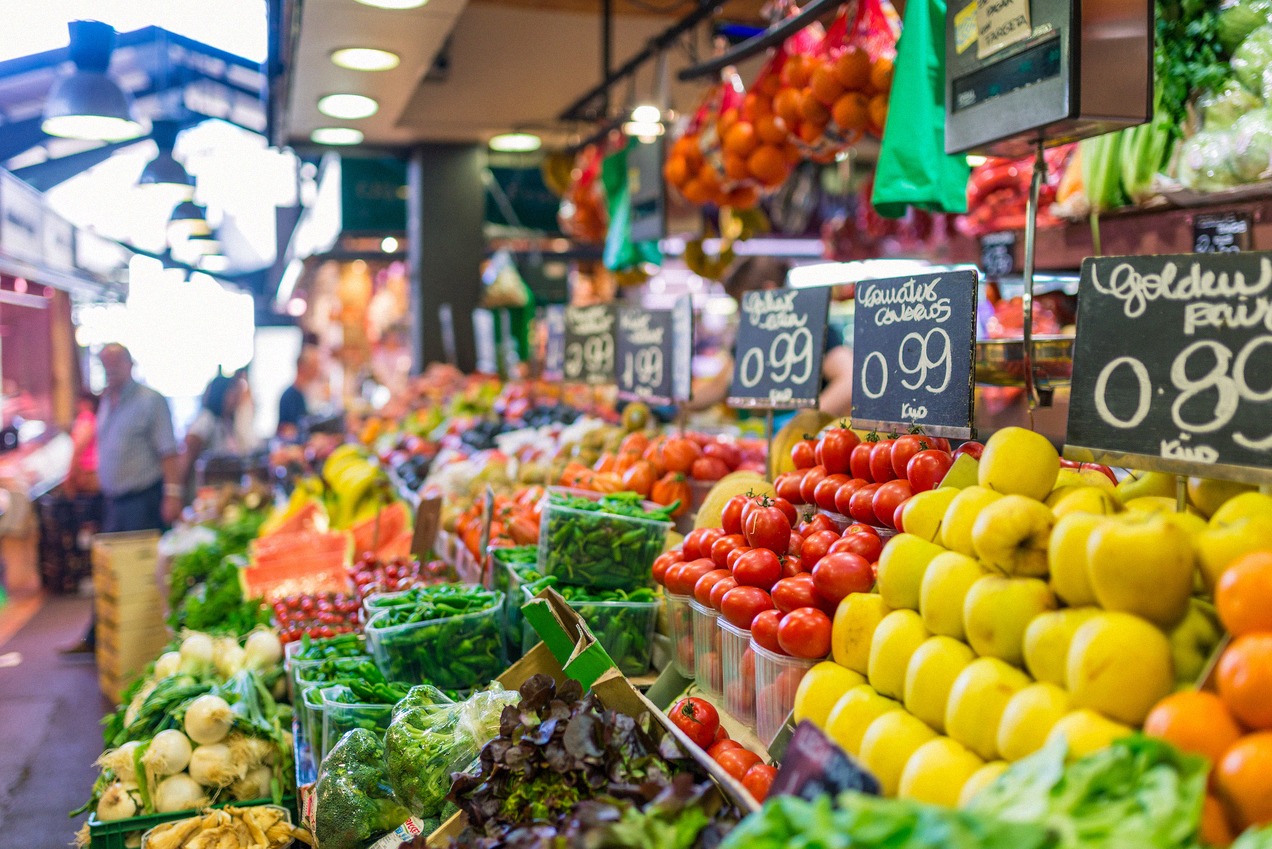 Fruit and vegetable stall at the Mercat de la Boqueria